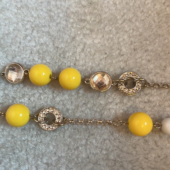 EUC Banana Republic Yellow/White/Gold Necklace - Adjustable 36” - Picture 9 of 12